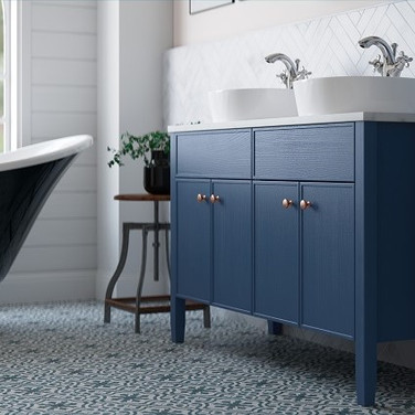 Rosedale Floor Standing Basin Unit
1200 Double Vessel Roasedale Floor Standing Basin Unit with Classic Carrara Worktop in Stunning Padstow Blue with Bronze Knob Style Handle
