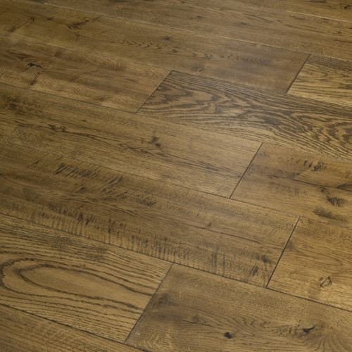Tuscany Tudor-Oak-Eng-18¦5-X-150mm-RL-Handscraped Engineered Wood Flooring
www.tuscanytiles.co.uk