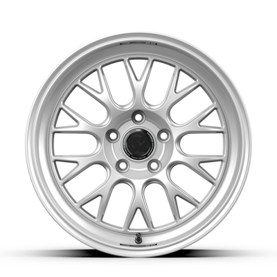 fifteen52 Holeshot RSR 18x9.5 5x120 22mm ET 72.56mm Center Bore Radiant Silver - RSHRS-89552+22 User 1