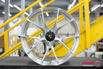 Vossen X Champion RS74 20X10 / ET45 / Brushed Gloss Clear Wheel / Centerlock / 911 GT3RS 992 Front - RS74-125 Photo - Primary