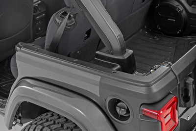 Taking the roof off your JL is part of living the Jeep life, but exposed rails can take a beating. Protect your rig with Rough CountryΓÇÖs JL 4-Door Roof Mounting Plate CoverΓÇödesigned to guard against dents and scratches so you can explore with confidence and keep your Jeep looking its best.Tough as Nails: Made from durable high-density thermoplastic, our Roof Mounting Plate Cover is ready to handle impacts, scratches, and all the punishment off-road life dishes out.UV Protection: From sunny days to scorching trails, this UV-resistant cover keeps your Jeep fresh and protected against the elements.Quick and Easy Install: No fuss, no hassleΓÇöthis cover installs in minutes. And when youΓÇÖre ready to switch back to stock, itΓÇÖs just as easy to remove.3-Year Limited Warranty: Adventure hard, worry less. We stand behind this cover with a 3-year limited warranty for total peace of mind.Upgrade your Jeep's protection in minutes. Rough Country's Roof Mounting Plate Cover is a simple, no-fuss solution to safeguarding your vehicle.