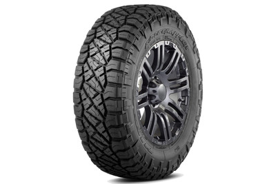 The Ridge Grappler represents the next generation of the Nitto Grappler family of products which provides the best of both worlds from our mud-terrain and all-terrain product offerings. Featuring a revolutionary dynamic hybrid tread pattern, the Ridge Grappler provides a quiet and comfortable ride while the deep, aggressive sidewall lugs and tread pattern provide capable off-road performance.