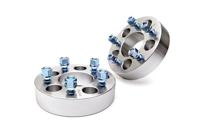 Run larger tires on your with Rough Country's 1.5-inch Wheel Spacers. This 1.5-inch spacer helps offset the wheel from your Jeeps's suspension, allowing use of a wider tire and giving a meaner overall look. This 5-lug spacer fits a 5X4.5 Bolt Pattern Made of 6061-T6 Aluminum, it is also corrosion resistant.
