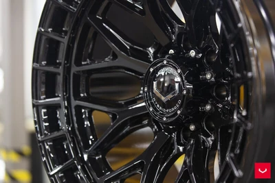 Vossen Hybrid Forged 8 Lug Cap - Gloss Black / Chrome V - CAP-VHF8L-GB Photo - Primary