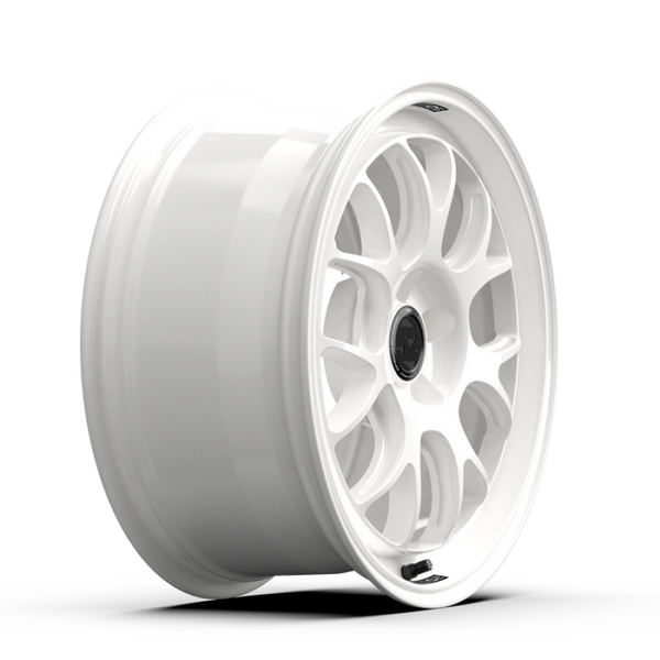 fifteen52 Apex RSR 18x9.5 5x114.3 38mm ET 73.1mm Center Bore Rally White - RSARW-89554+38 User 1