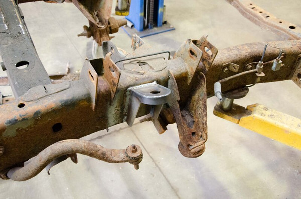 Rustbuster Middle Body Mount - RB7728 Photo - Primary