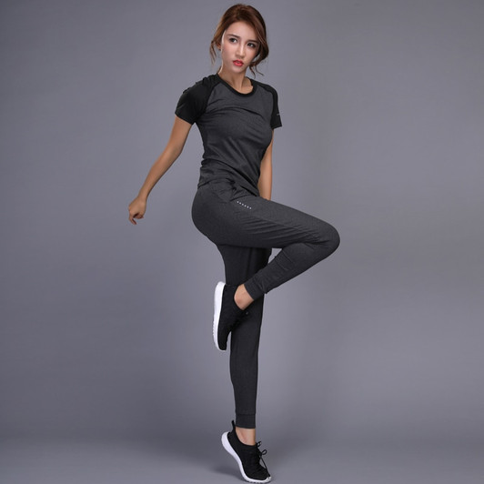 Seamless Sport Suit Women Fitness 2pcs Yoga Set Workout Clothes Gym Short  Sleeve