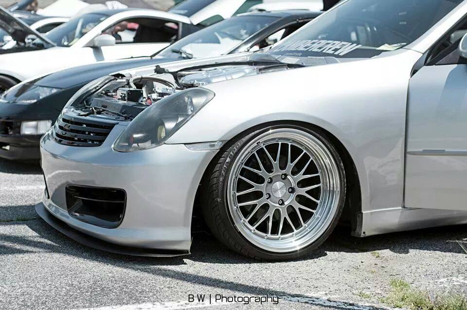 slammed infiniti g35 sedan