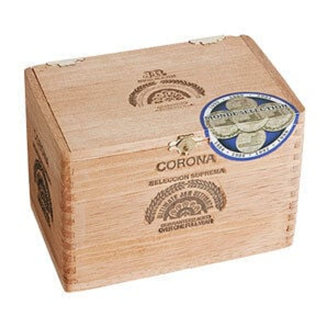 JR Ultimate Petit Corona Oscuro Cigars - 4.62 x 43 (Box of 25) *Box
