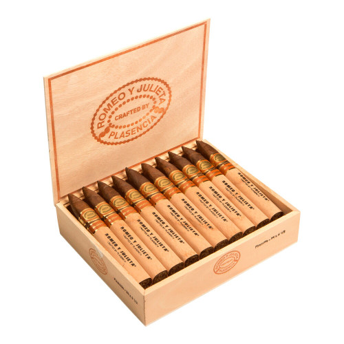 Romeo y Julieta Crafted by Plasencia Piramide Cigars - 6.5 x 54 (Box of 20) Open