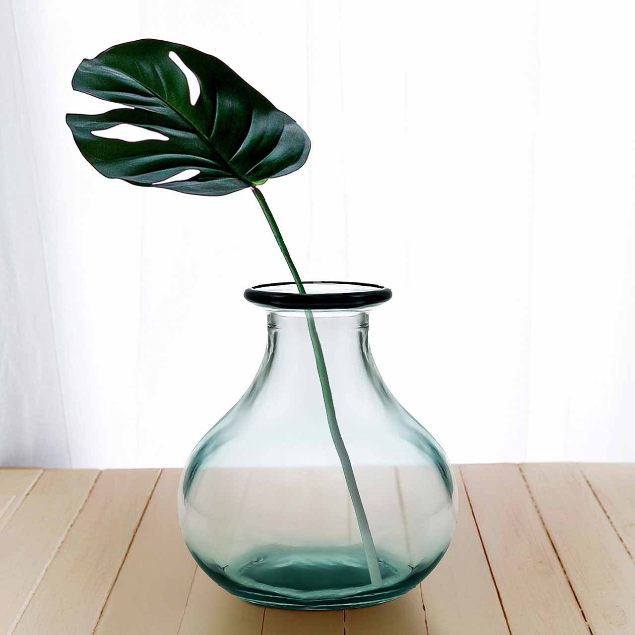 Gourd Vase, 8"