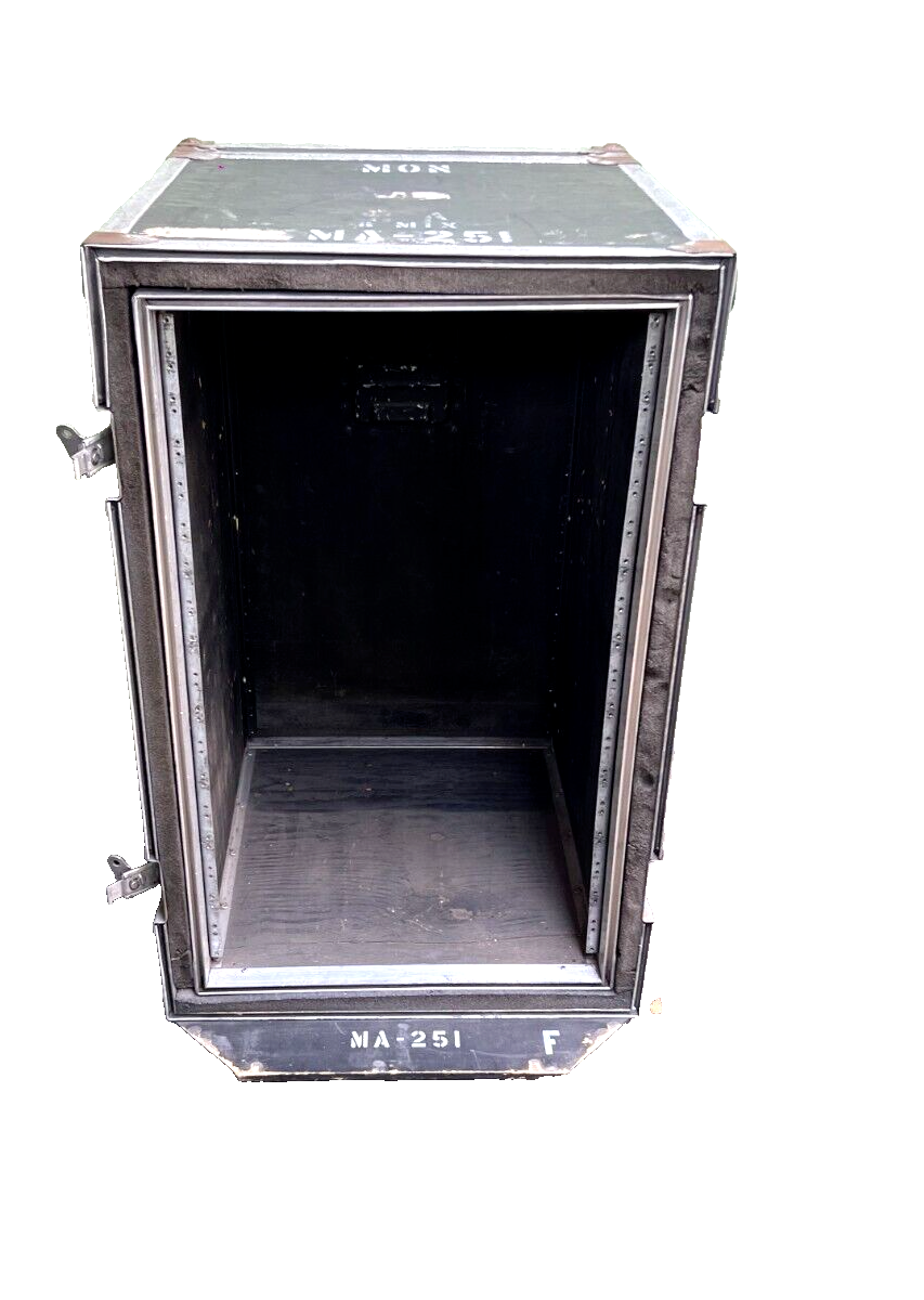 Tour Case 17 Space Amp Rack -17469 (One) - True Heart Sound
