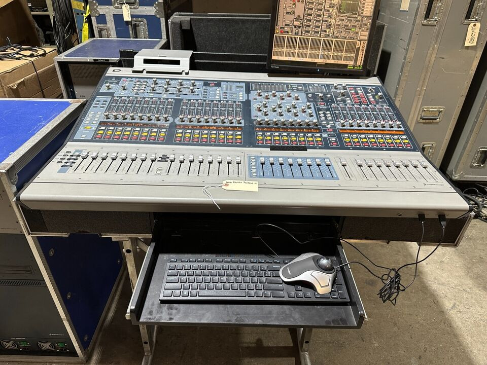 Avid Venue Profile Console W/ 48 In/24 Analog/16 Digital Output