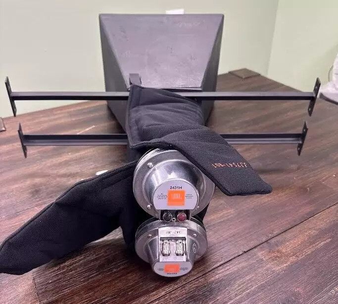 2) JBL 2431H COMPRESSION DRIVER AND HORN FLARE - True Heart Sound