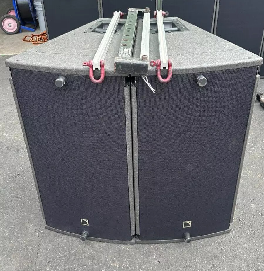 L-Acoustics Arcs II Loudspeaker With Hardware (Pair) - True Heart