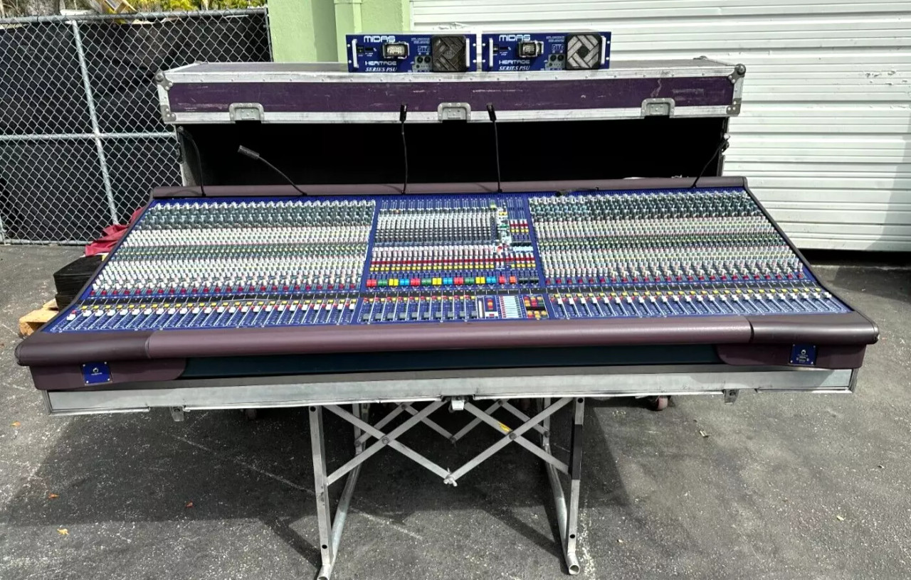 Midas Heritage 3000 48ch Mixing Console W/Case (2) Power Supply