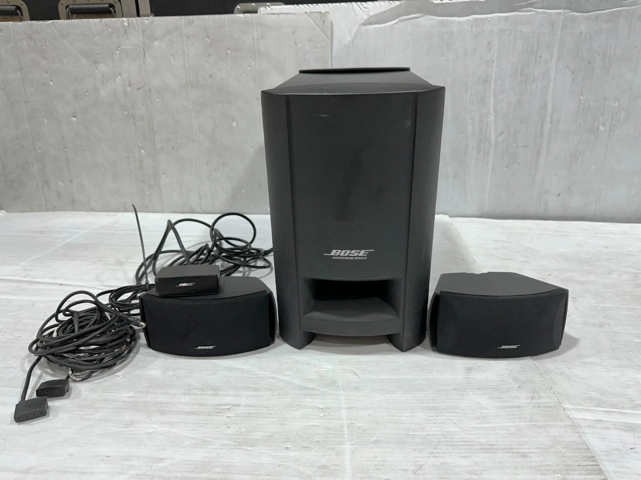 Bose CineMate Series II Digital Home Theater System *No