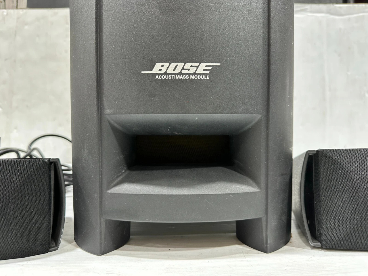 Bose CineMate Series II Digital Home Theater System *No