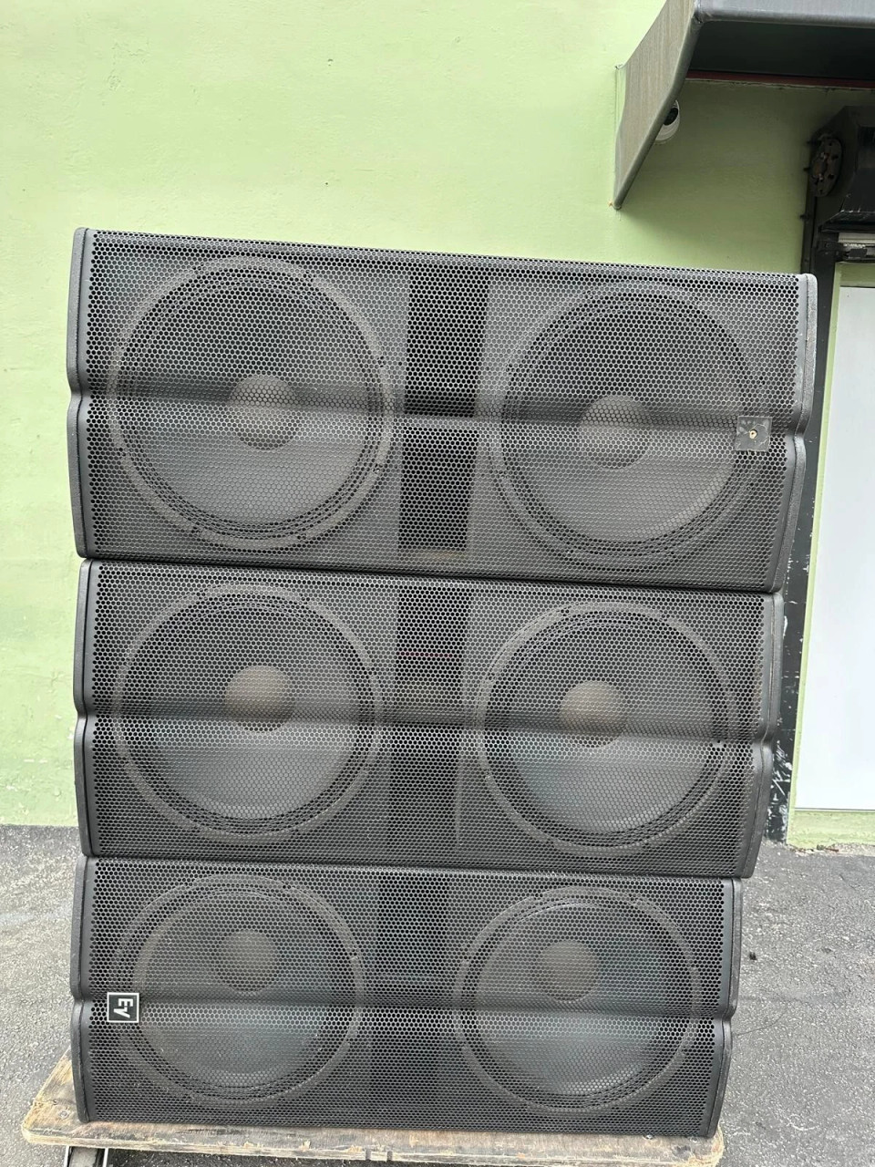Electro-Voice Tour X TX2181 DUAL 18