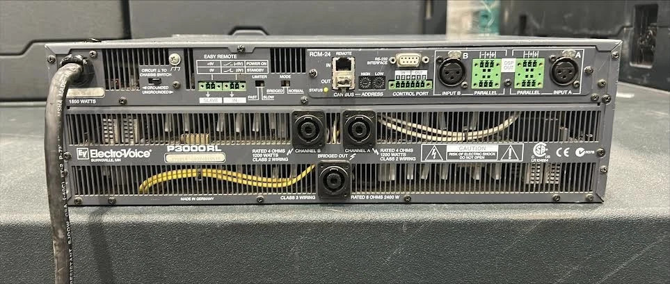 EV P3000 Precision Series アンプ EV/Electro-Voice P3000 Power Amp Precision Series #17460 (One)THS