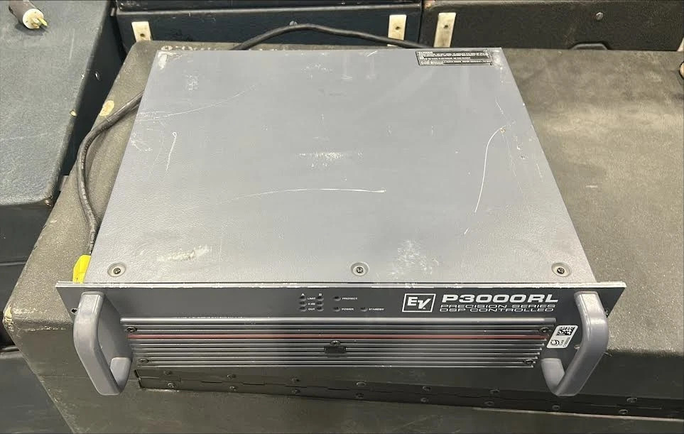 EV/Electro-Voice P3000RL Power Amp Precision Series -CB - True