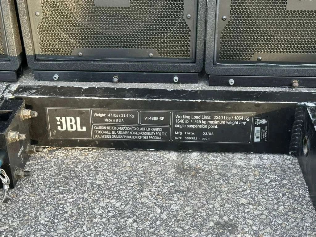 JBL Vertec VT4888 Tri-Amplified 3-Way Line Array Speaker W/Cover (LOT ...