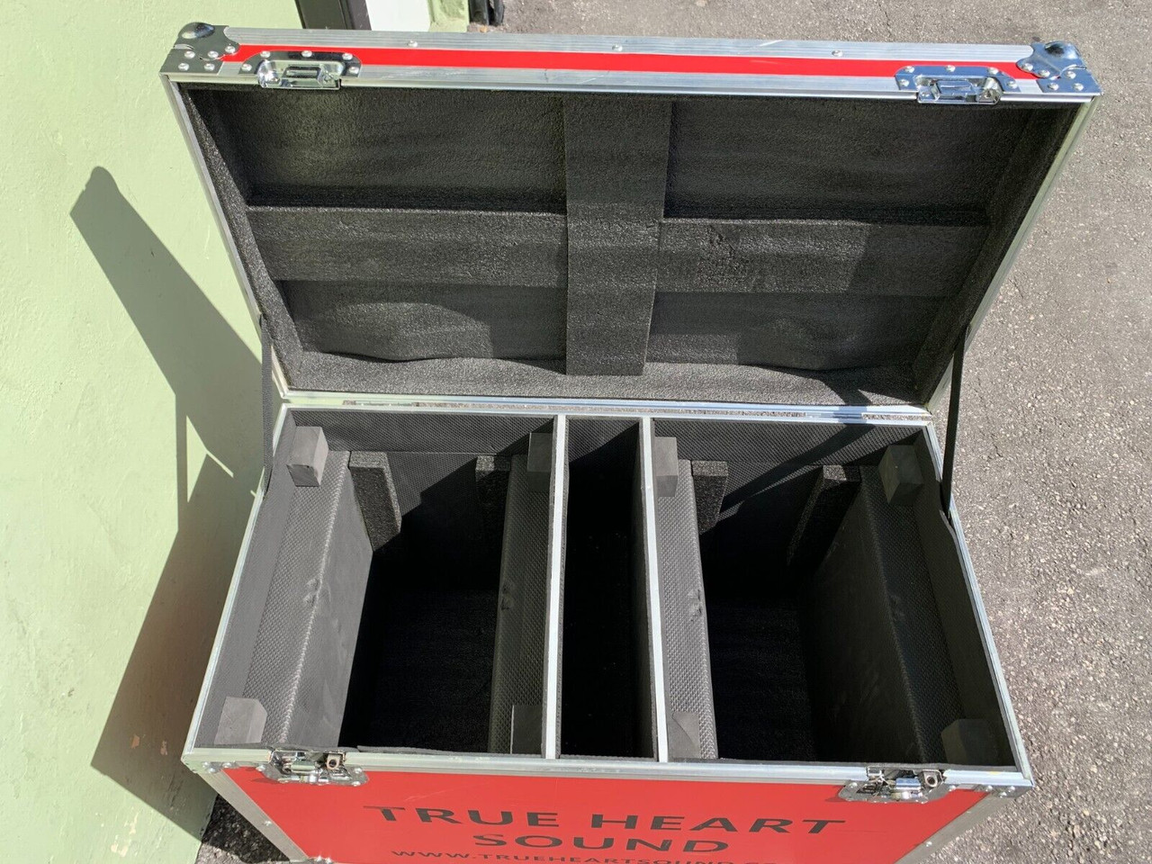 7R 230W Moving Head Beam W/Road Case -0114 (Pair) - True Heart Sound