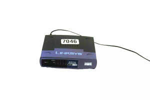 Cisco Systems Linksys EFAH05W Workgroup Hub -7046 (One) Cisco Systems Linksys EFAH05W Workgroup Hub -7046 (One)