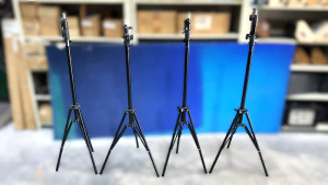 Viltrox VL-200T Camera Tripod -2324 (One) Viltrox VL-200T Camera Tripod -2324 (One)