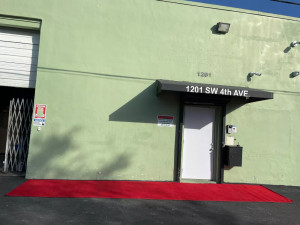 20FT 4x20 Red Carpet #2344 (One) 20FT 4x20 Red Carpet #2344 (One)