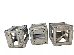 Tomcat Style 3 Way Junction Corner Block For 12 XR Bolt Truss -2365 (One) Tomcat Style 3 Way Junction Corner Block For 12 XR Bolt Truss -2365 (One)