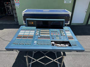 Midas Pro X Console W/ Case For Parts -2777 (One) Midas Pro X Console W/ Case For Parts -2777 (One)