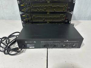 Yamaha Q2031b Dual CH Graphic Equalizer #6995