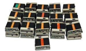 Clear-Com RS-501 Single Channel Intercom Belt Pack (One) Clear-Com RS-501 Single Channel Intercom Belt Pack (One)
