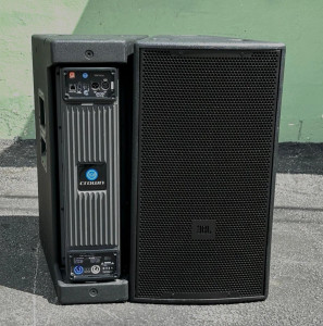JBL VP7212/95DAN-DP-2 TWO WAY SELF POWERED (PAIR) JBL VP7212/95DAN-DP-2 TWO WAY SELF POWERED (PAIR)