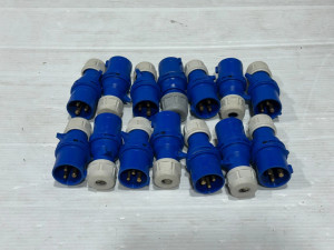 Pce Typ 013 16A-6H/220-250V Plug (LOT OF 2) -3011 Pce Typ 013 16A-6H/220-250V Plug (LOT OF 2) -3011