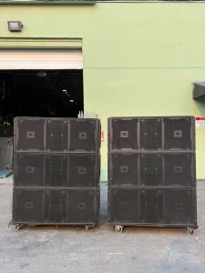 (3) JBL VERTEC 4880 DUAL 18" Sub Line Array Element W/Cart