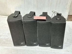 VUE Audiotechnik i-2x4.5 Loudspeaker W/ Bracket & Clamp