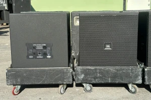 JBL VTX-F18S Compact Subwoofer 18" with case#D453-AV (One)