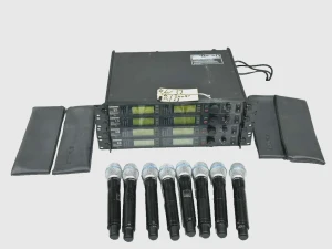 SHURE UR4D L3 638-698 MHZ MIC SYSTEM PACKAGE (#6132) (One)