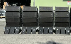 (8) JBL VTX A6 Line Array (2) FLY FLAME (2) BASS PLATE (2) CASE