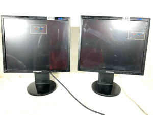 734 Samsung Syncemaster Monitor (One) -1716-1717