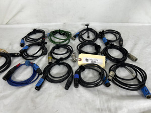 Unbranded 5Ft XLR (M) To (F) Cable -0076 (Pair) Unbranded 5Ft XLR (M) To (F) Cable -0076 (Pair)