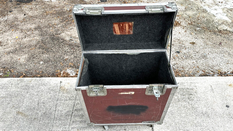 Calzone Trunk Case On Wheels -5002 (One)