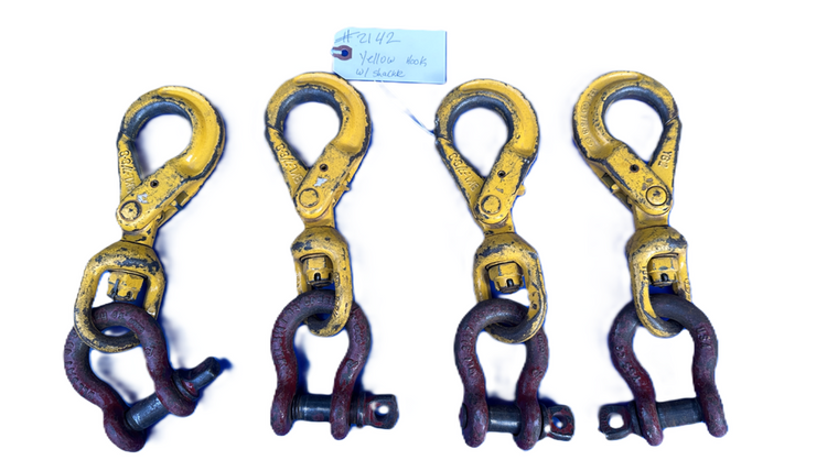 Unbranded Yellow Hooks With Shackle #2142 (LOT OF 4)