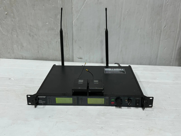 Shure UR4D+ Dual G1 Wireless Receiver W/(2)UR1 Body packs -2881 (One)