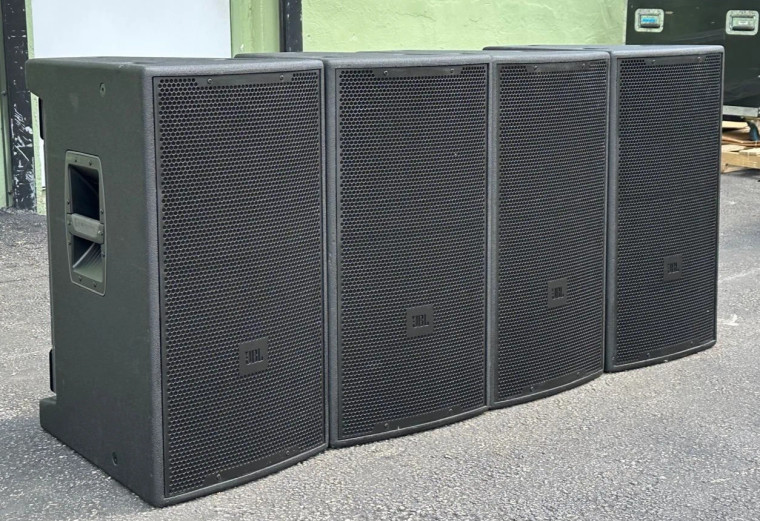 JBL VP7212/95DPDA TWO WAY SELF POWERED SPEAKERS (PAIR)