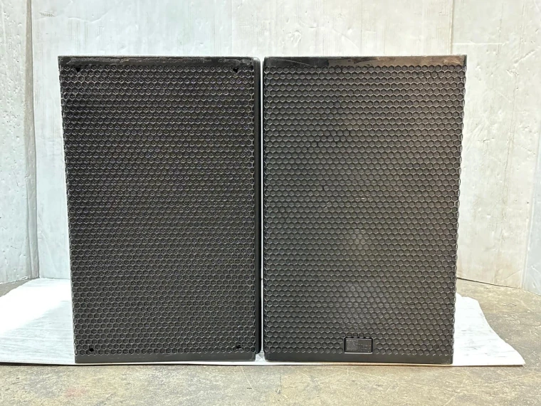 (2) Meyer Sound UPA-2P Cooverage Loudspeaker