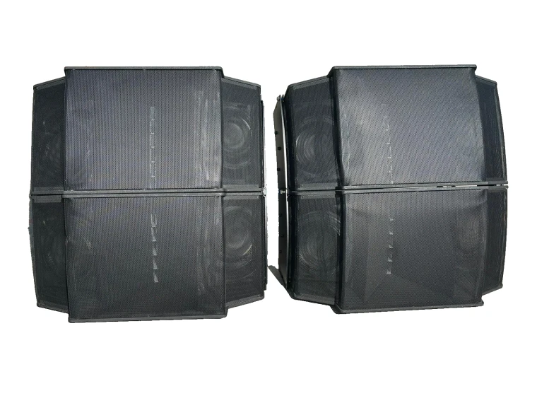 (4) BOSE ROOMMATCH RM7020 LINE ARRAY SPEAKERS