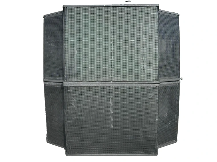 (2) BOSE ROOMMATCH RM7020 LINE ARRAY SPEAKERS